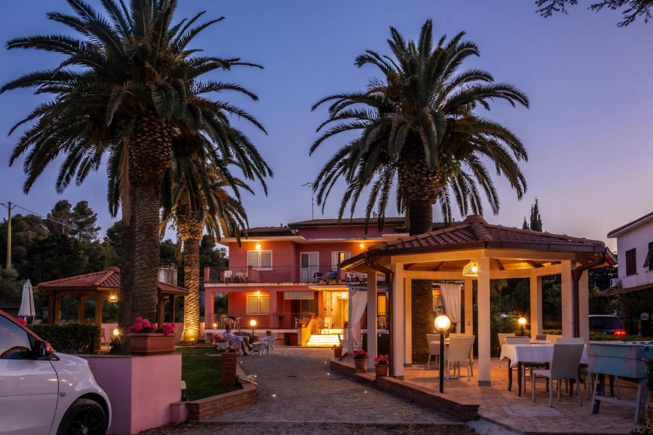 Hotel Villa Rosa Porto Azzurro Bagian luar foto