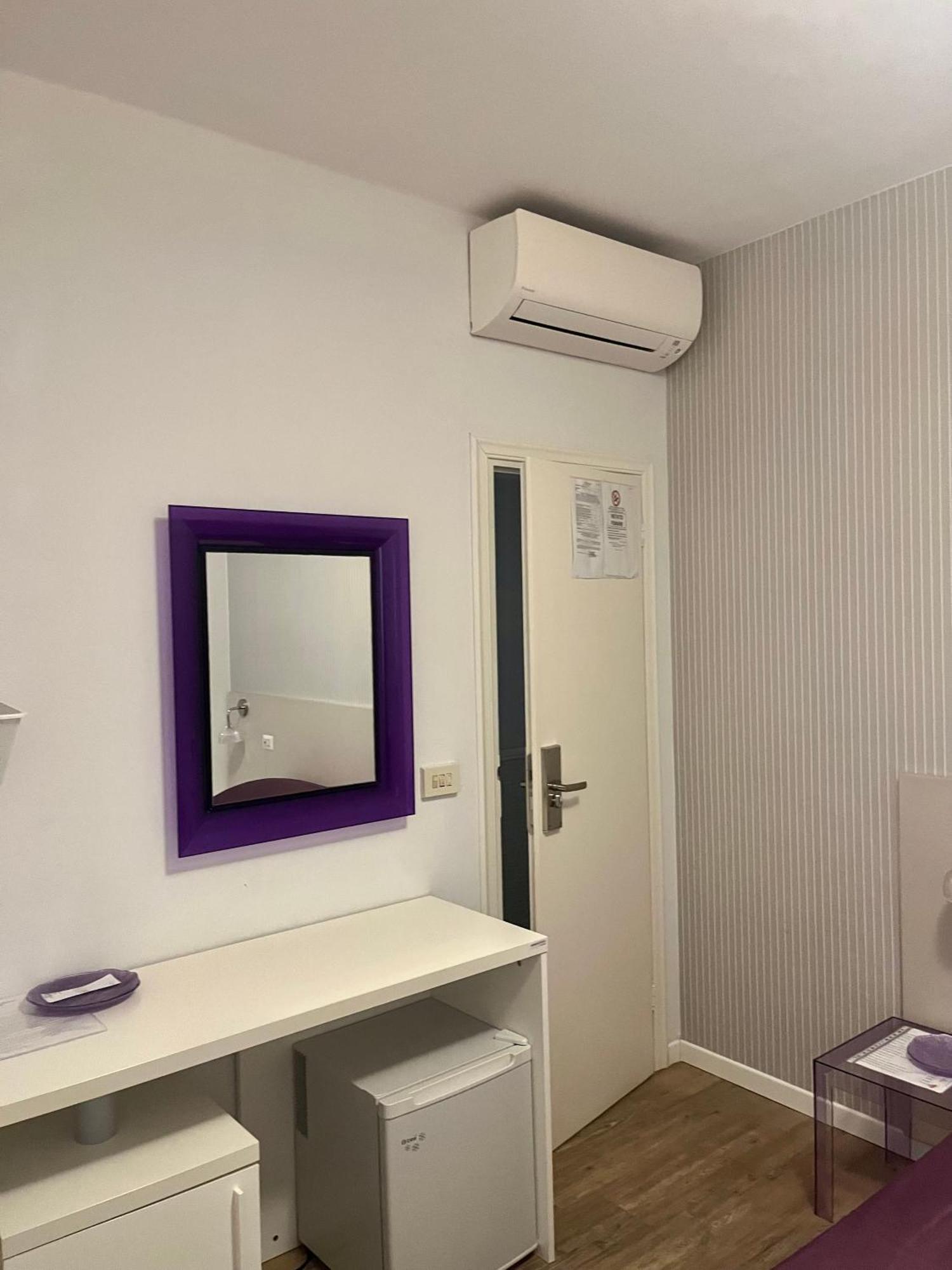 Hotel Villa Rosa Porto Azzurro Bagian luar foto