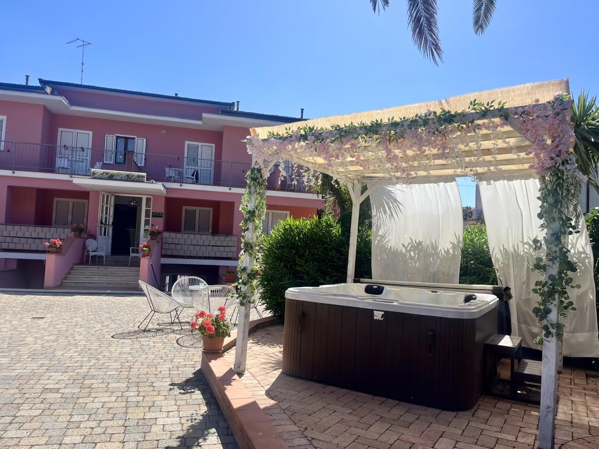 Hotel Villa Rosa Porto Azzurro Bagian luar foto