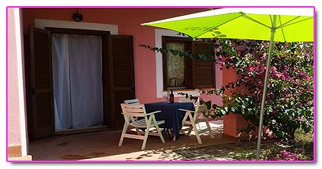 Hotel Villa Rosa Porto Azzurro Ruang foto